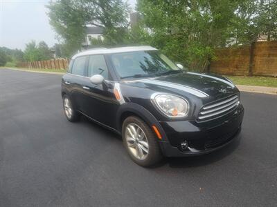 2014 MINI Countryman Cooper  4 Door FWD - Photo 2 - Golden, CO 80401