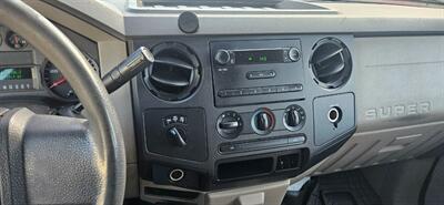 2008 Ford F-350 Super Duty XL 4dr Crew Cab 4x4  ARE Utility Topper - Photo 19 - Golden, CO 80401