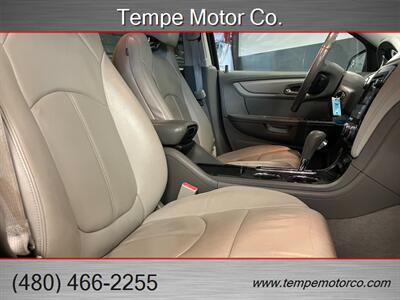 2013 Chevrolet Traverse LT   - Photo 14 - Tempe, AZ 85284