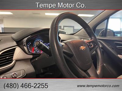 2019 Chevrolet Trax LS   - Photo 9 - Tempe, AZ 85284