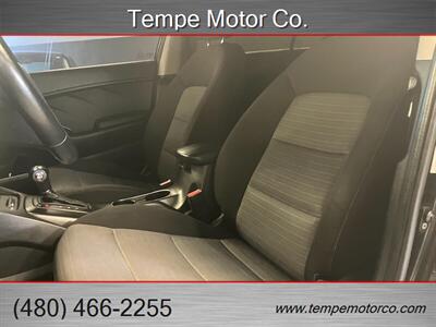 2014 Kia Forte EX   - Photo 11 - Tempe, AZ 85284