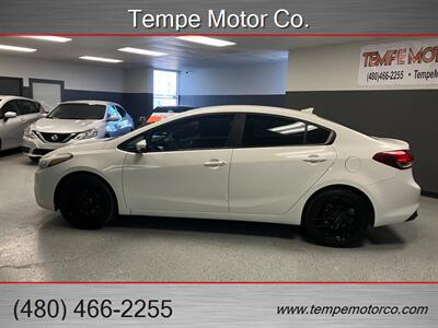 2017 Kia Forte LX   - Photo 4 - Tempe, AZ 85284