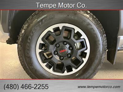 2024 Toyota Tacoma TRD Off-Road   - Photo 19 - Tempe, AZ 85284