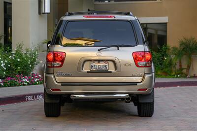 2005 Toyota Sequoia SR5   - Photo 38 - Van Nuys, CA 91402