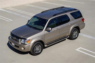 2005 Toyota Sequoia SR5   - Photo 2 - Van Nuys, CA 91402