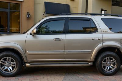 2005 Toyota Sequoia SR5   - Photo 27 - Van Nuys, CA 91402