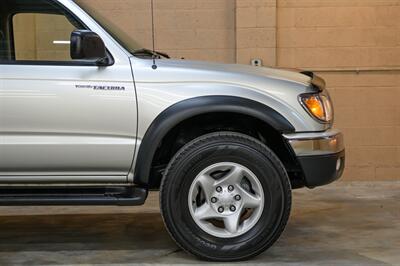 2004 Toyota Tacoma V6 - Photo 24 - Van Nuys, CA 91402