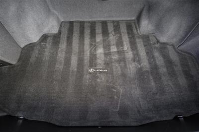 2006 Lexus LS 430   - Photo 62 - Van Nuys, CA 91402