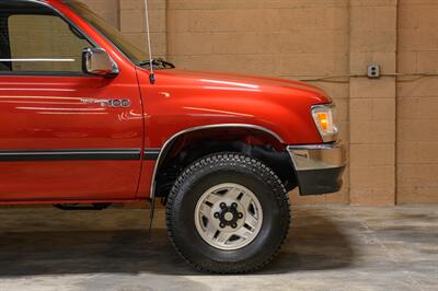 1994 Toyota T100 SR5   - Photo 11 - La Crescenta, CA 91214