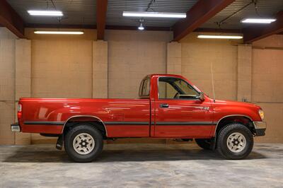 1994 Toyota T100 SR5   - Photo 9 - La Crescenta, CA 91214