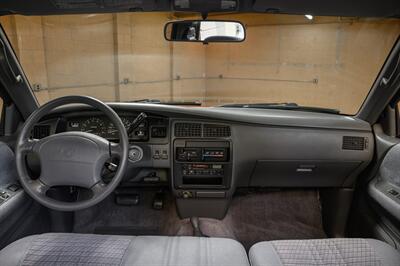 1994 Toyota T100 SR5   - Photo 26 - La Crescenta, CA 91214
