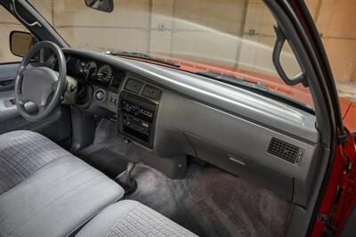 1994 Toyota T100 SR5   - Photo 31 - La Crescenta, CA 91214