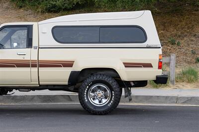 1986 Toyota Pickup SR5 - Photo 14 - Van Nuys, CA 91402