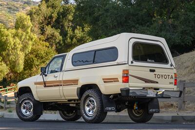 1986 Toyota Pickup SR5 - Photo 37 - Van Nuys, CA 91402