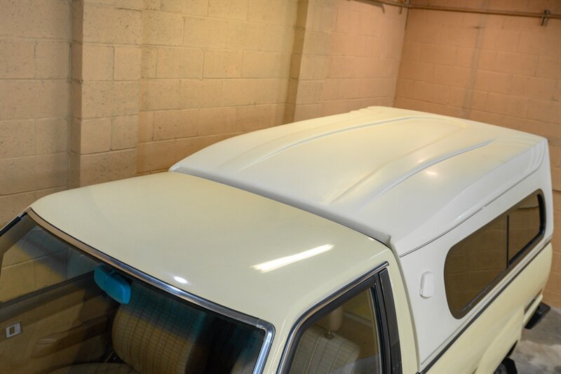 1986 Toyota Pickup SR5 - Photo 48 - Van Nuys, CA 91402