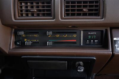 1986 Toyota Pickup SR5 - Photo 46 - Van Nuys, CA 91402