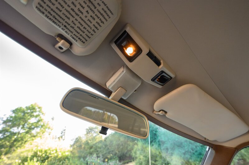 1986 Toyota Pickup SR5 - Photo 41 - Van Nuys, CA 91402