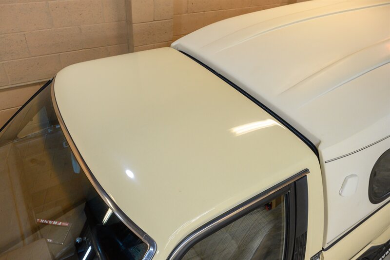 1986 Toyota Pickup SR5 - Photo 49 - Van Nuys, CA 91402