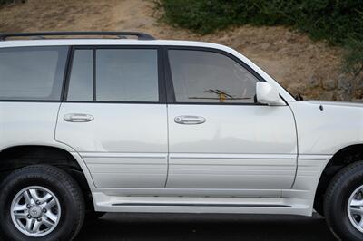 2000 Lexus LX 470   - Photo 22 - Van Nuys, CA 91402