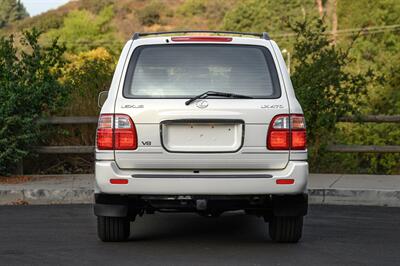 2000 Lexus LX 470   - Photo 29 - Van Nuys, CA 91402