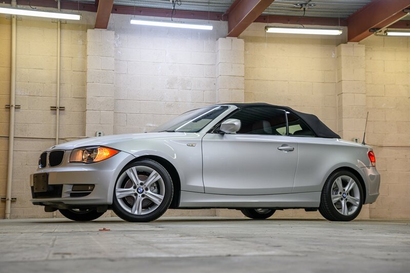 2011 BMW 128I - Photo 6 - Van Nuys, CA 91402