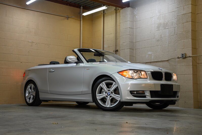 2011 BMW 128I - Photo 4 - Van Nuys, CA 91402