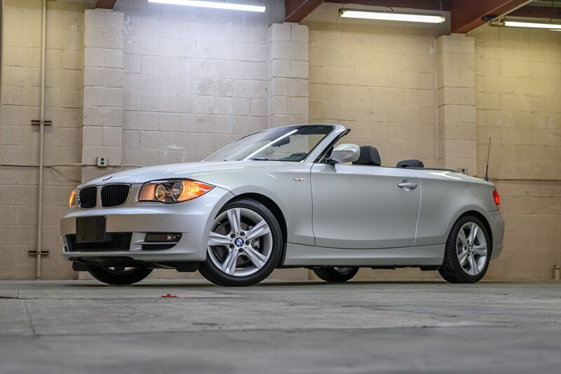 2011 BMW 128I - Photo 8 - Van Nuys, CA 91402
