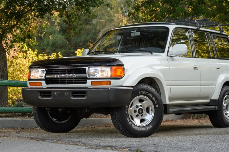 1993 Toyota Land Cruiser - Photo 4 - Van Nuys, CA 91402