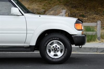 1993 Toyota Land Cruiser - Photo 32 - Van Nuys, CA 91402