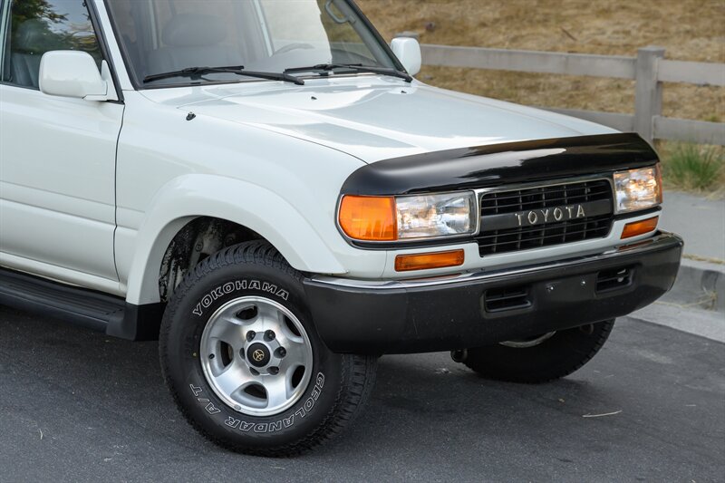 1993 Toyota Land Cruiser - Photo 26 - Van Nuys, CA 91402