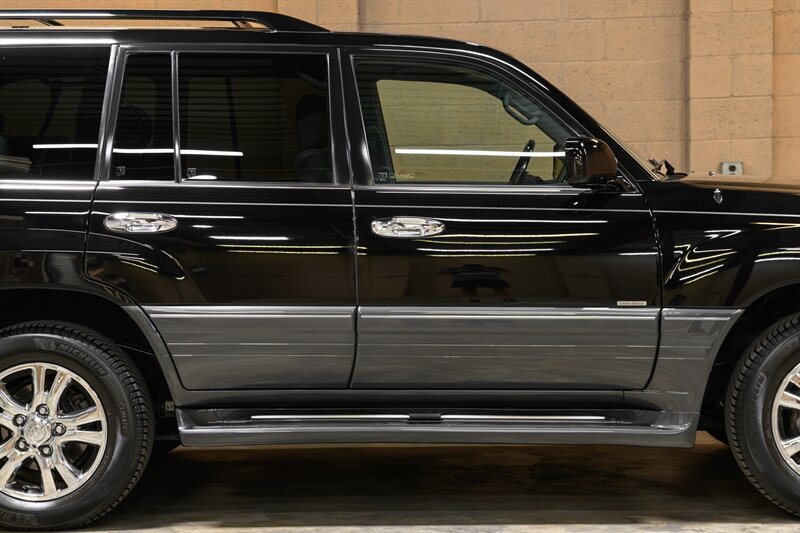 2007 Lexus LX 470 - Photo 19 - La Crescenta, CA 91214
