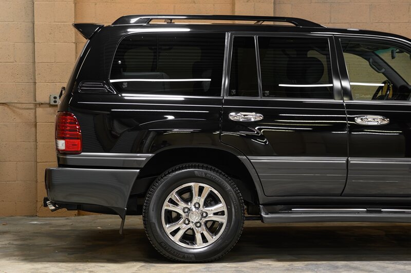 2007 Lexus LX 470 - Photo 18 - La Crescenta, CA 91214