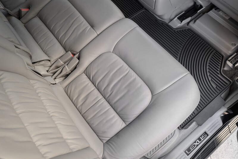 2007 Lexus LX 470 - Photo 55 - La Crescenta, CA 91214