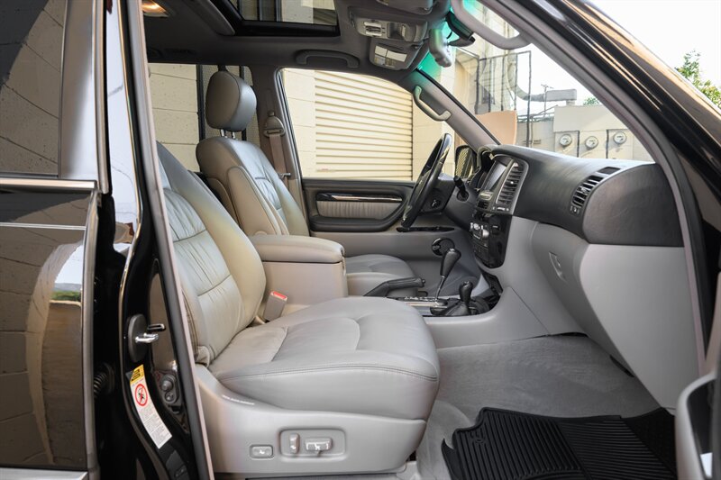 2007 Lexus LX 470 - Photo 74 - La Crescenta, CA 91214