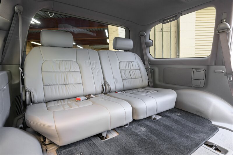 2007 Lexus LX 470 - Photo 53 - La Crescenta, CA 91214