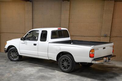 2004 Toyota Tacoma - Photo 26 - Van Nuys, CA 91402