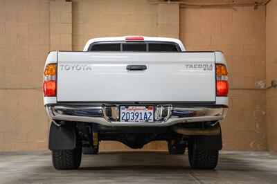 2004 Toyota Tacoma - Photo 24 - Van Nuys, CA 91402
