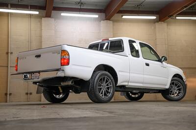2004 Toyota Tacoma - Photo 14 - Van Nuys, CA 91402