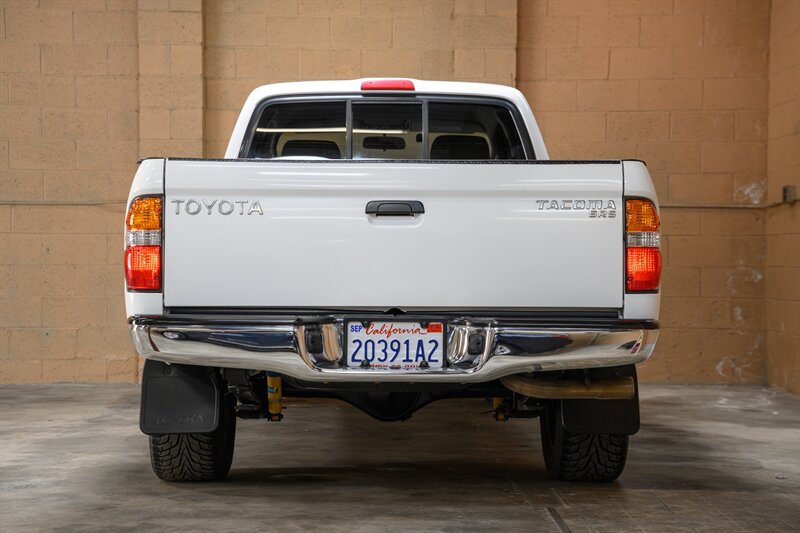 2004 Toyota Tacoma - Photo 25 - Van Nuys, CA 91402