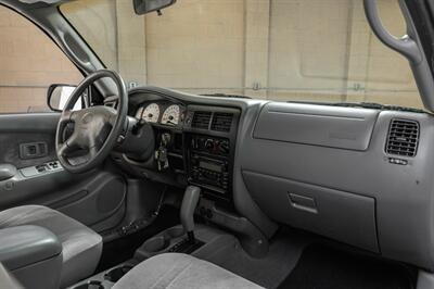 2004 Toyota Tacoma - Photo 48 - Van Nuys, CA 91402
