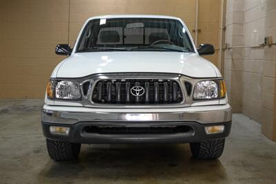 2004 Toyota Tacoma - Photo 13 - Van Nuys, CA 91402