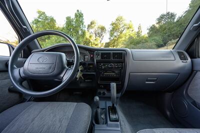 1999 Toyota Tacoma SR5 V6   - Photo 40 - Van Nuys, CA 91402