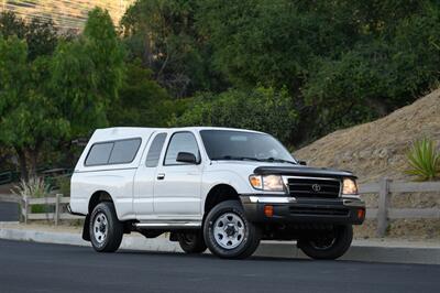1999 Toyota Tacoma SR5 V6   - Photo 3 - Van Nuys, CA 91402
