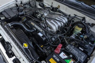 1999 Toyota Tacoma SR5 V6   - Photo 51 - Van Nuys, CA 91402