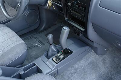 1999 Toyota Tacoma SR5 V6   - Photo 27 - Van Nuys, CA 91402