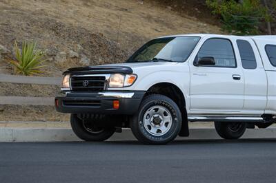 1999 Toyota Tacoma SR5 V6   - Photo 6 - Van Nuys, CA 91402