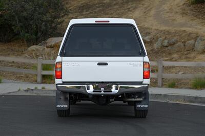 1999 Toyota Tacoma SR5 V6   - Photo 14 - Van Nuys, CA 91402