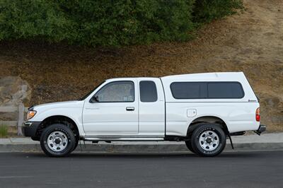 1999 Toyota Tacoma SR5 V6   - Photo 17 - Van Nuys, CA 91402