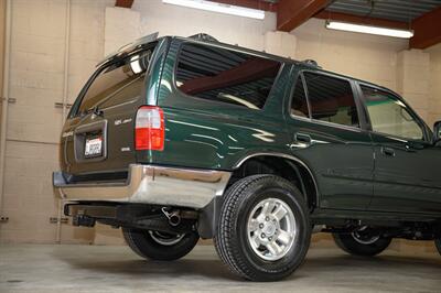 2000 Toyota 4Runner SR5  *** SALE PENDING*** - Photo 8 - Van Nuys, CA 91402