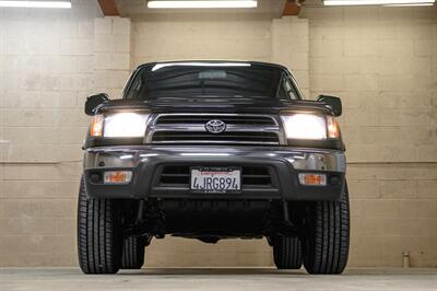 2000 Toyota 4Runner SR5  *** SALE PENDING*** - Photo 11 - Van Nuys, CA 91402